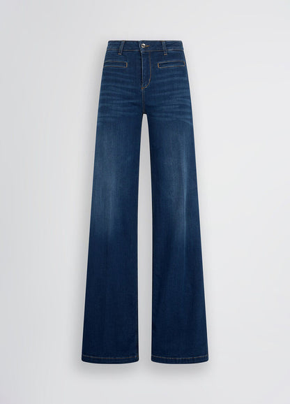 High-waisted flared jeans