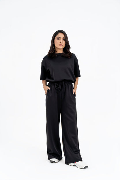 BOX FIT TEE WITH WIDE LEG TROUSERS