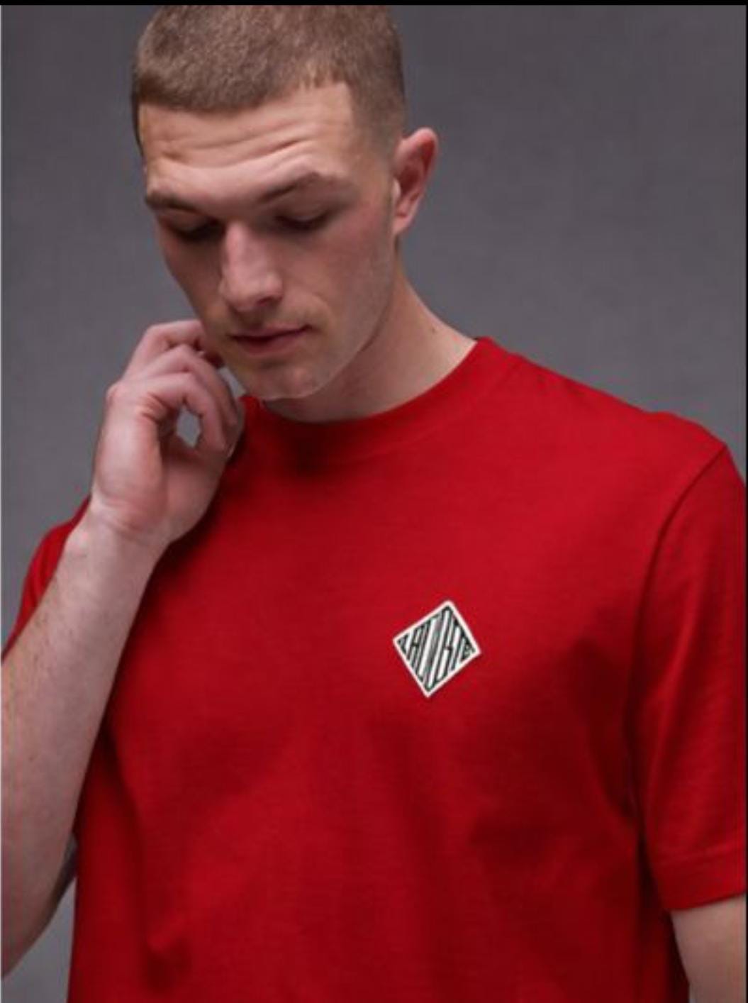 Fit Heavy Badge Accent T-shirt
