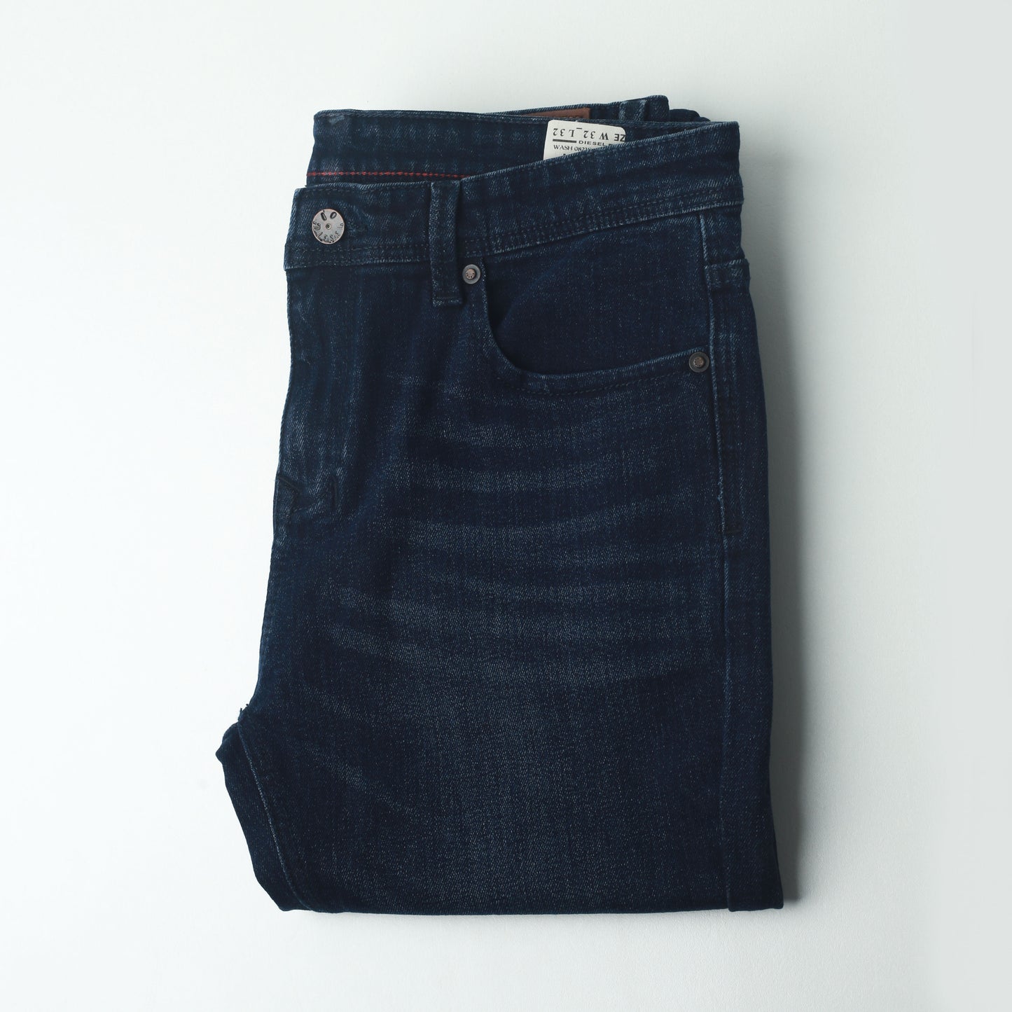 DIESEL Straight Fit JEANS